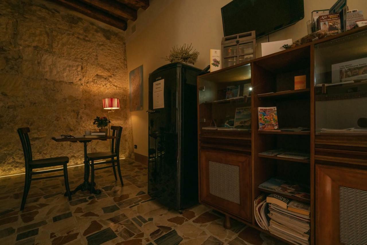 Cappuccine Guesthouse Κάλιαρι Εξωτερικό φωτογραφία