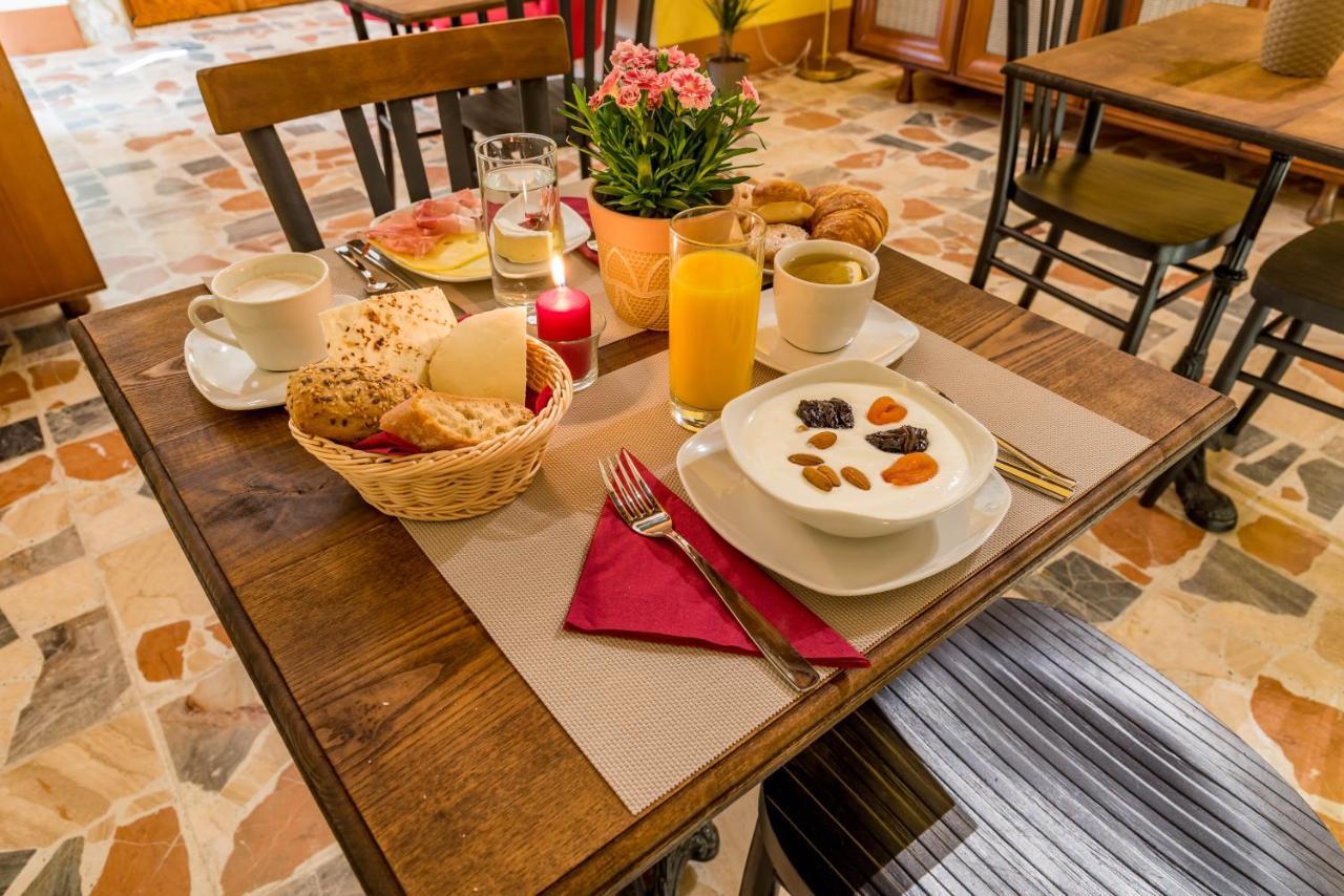 Cappuccine Guesthouse Κάλιαρι Εξωτερικό φωτογραφία